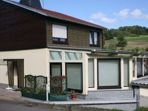 22422129-Ferienwohnung-4-Trusetal-300x225-1