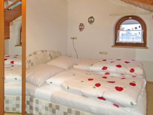 23851828-Ferienwohnung-4-Tschagguns-300x225-3