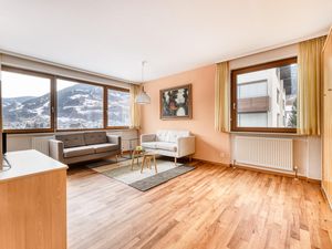 24047603-Ferienwohnung-4-Tschagguns-300x225-1