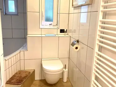 INSIDE, BATHROOM