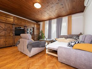 23929503-Ferienwohnung-5-Tucepi-300x225-1