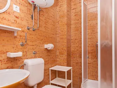 Ferienwohnung für 2 Personen (22 m²) in Tučepi 8/9