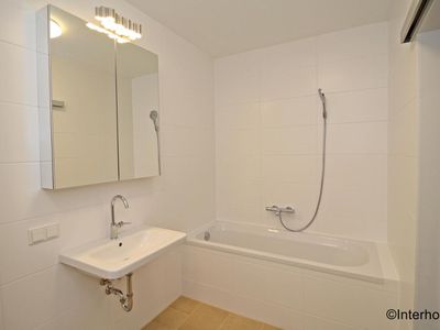 Ferienwohnung Donaublick, Badezimmer