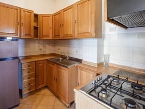 24005459-Ferienwohnung-3-Tuoro Sul Trasimeno-300x225-4