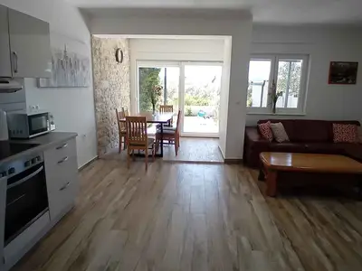 Ferienwohnung für 5 Personen (75 m²) in Turanj 9/10