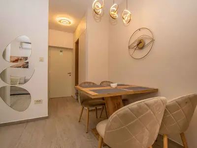 Ferienwohnung für 3 Personen (32 m²) in Turanj 2/10