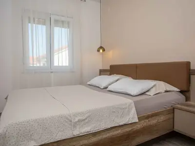 Ferienwohnung für 3 Personen (32 m²) in Turanj 6/10