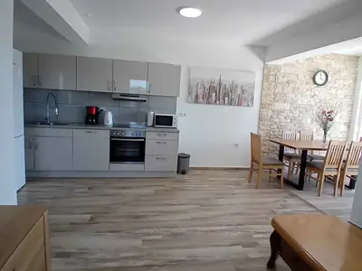 Ferienwohnung für 5 Personen (75 m²) in Turanj 8/10