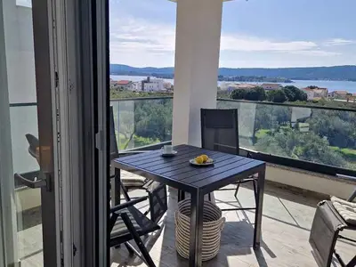 Ferienwohnung für 5 Personen (60 m²) in Turanj 1/10