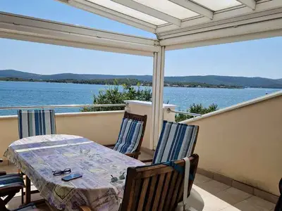 Ferienwohnung für 4 Personen (60 m²) in Turanj 1/10