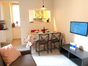 23895437-Ferienwohnung-4-Turin-300x225-2