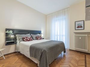 22409627-Ferienwohnung-5-Turin-300x225-5