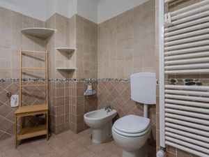 22457627-Ferienwohnung-4-Turin-300x225-2