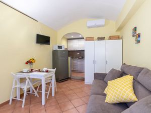 23113967-Ferienwohnung-2-Turin-300x225-4