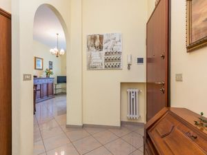 23458350-Ferienwohnung-4-Turin-300x225-5