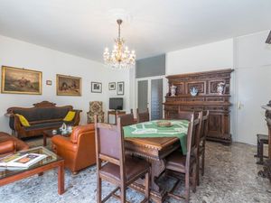 23464179-Ferienwohnung-4-Turin-300x225-2