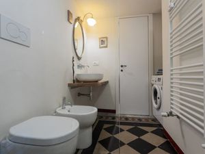 23497485-Ferienwohnung-4-Turin-300x225-4