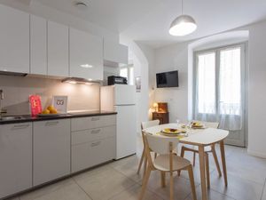 23498475-Ferienwohnung-2-Turin-300x225-1