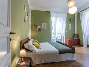 23514082-Ferienwohnung-4-Turin-300x225-5