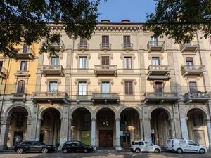 23514082-Ferienwohnung-4-Turin-300x225-0