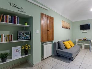 23543475-Ferienwohnung-4-Turin-300x225-2