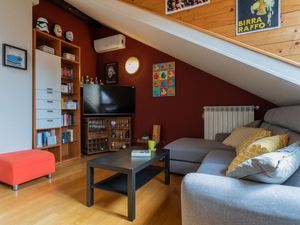 23588641-Ferienwohnung-4-Turin-300x225-2