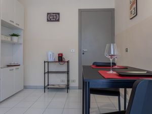 23674331-Ferienwohnung-2-Turin-300x225-4