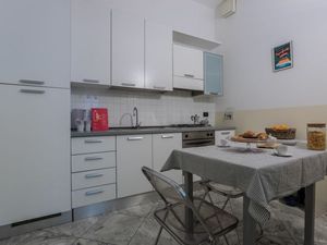 23699444-Ferienwohnung-8-Turin-300x225-4