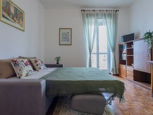 23704618-Ferienwohnung-2-Turin-300x225-5