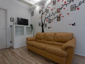 23878180-Ferienwohnung-4-Turin-300x225-3