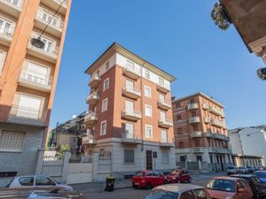 23914652-Ferienwohnung-4-Turin-300x225-5