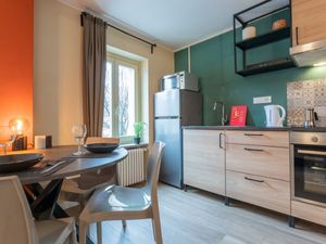 23914184-Ferienwohnung-2-Turin-300x225-1