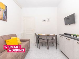 23981091-Ferienwohnung-4-Turin-300x225-1