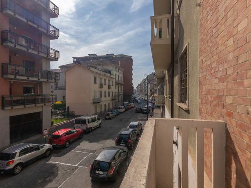 23981091-Ferienwohnung-4-Turin-800x600-0