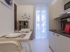 23983867-Ferienwohnung-2-Turin-300x225-3