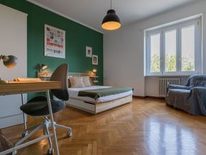 23832559-Ferienwohnung-4-Turin-300x225-3