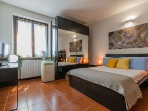 22629791-Ferienwohnung-2-Turin-300x225-4