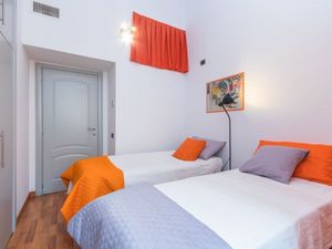 23426570-Ferienwohnung-6-Turin-300x225-2