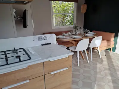 DiningRoom