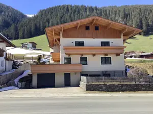 Ferienwohnung für 8 Personen (120 m²) in Tux