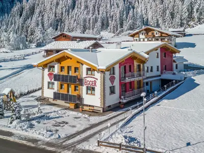 Apartments Egger Tux im Winter