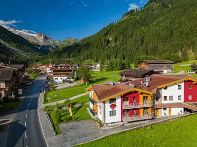 Apartments Egger Tux im Sommer
