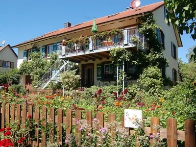 Außenansicht / Balkon kleine Ferienwohnung