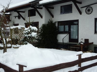 Doppelhaushälfte im Winter im Winter