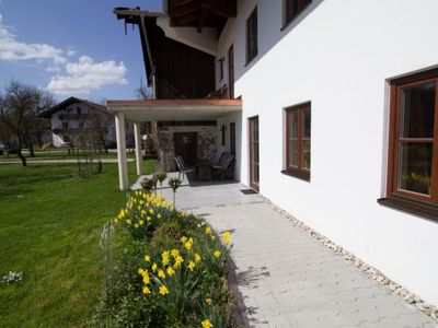 Terrasse mit Blumen