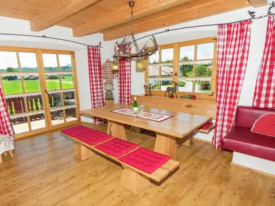 DiningRoom
