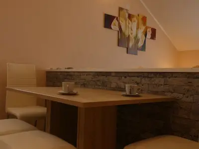 Ferienwohnung für 2 Personen in Ubli 5/10
