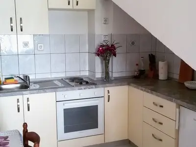 Ferienwohnung für 2 Personen in Ubli 6/10