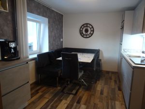 19011541-Ferienwohnung-10-Uderns-300x225-4