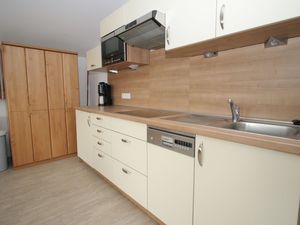 19336509-Ferienwohnung-7-Uderns-300x225-3